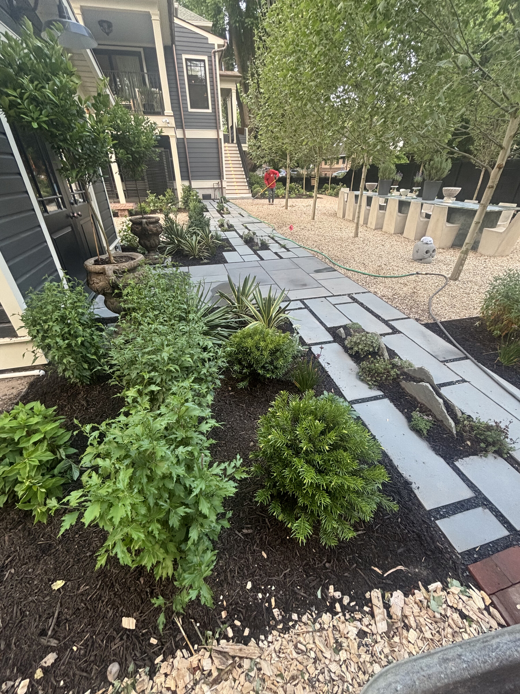 Hardscape work in Mercer County, NJ by New Dawn Landscaping.